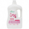 Lessive liquide Ecoclair, notes fleuries, lavage en machine.